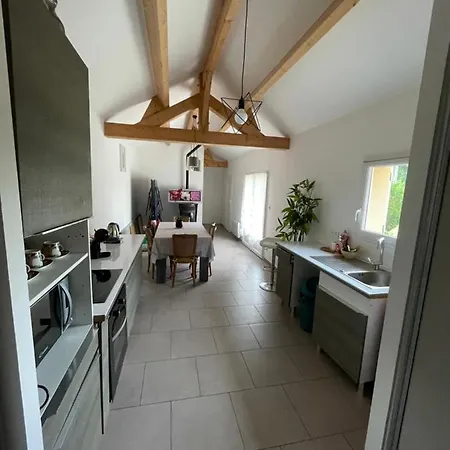 Maison De Campagne En Vila
